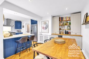 Photo 11- click for photo gallery